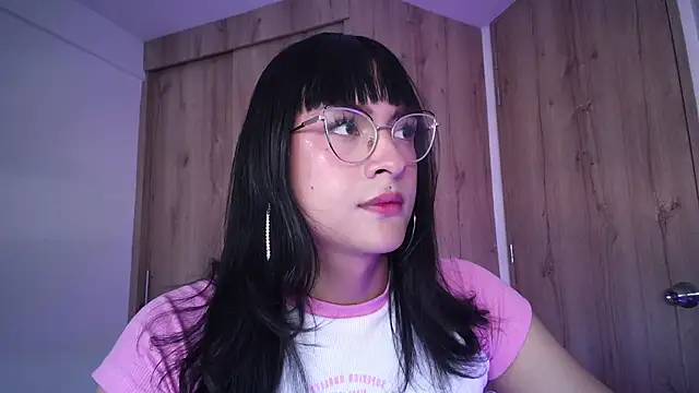 Snapshot of Kiitygirl chatting on January 2025 12:19:02 PM Kiitygirl online show from January 2025 12:19:02 PM