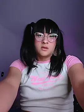 Snapshot of Kiitygirl chatting on July 2026 07:23:02 AM Kiitygirl online show from July 2026 07:23:02 AM