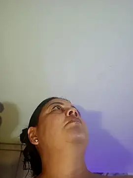 zandra milf  online show from April 2026 11:45:02 AM