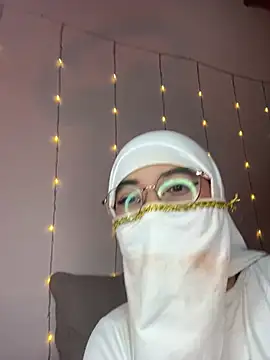 Maisa issa online show from March 2025 04:35:01 PM