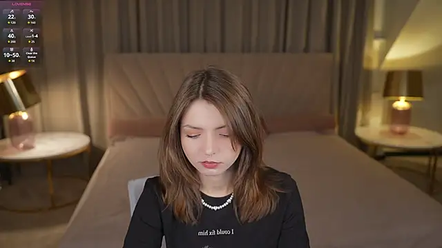 Snapshot of Michelle_054 chatting on November 2025 04:47:01 AM Michelle 054 online show from November 2025 04:47:01 AM