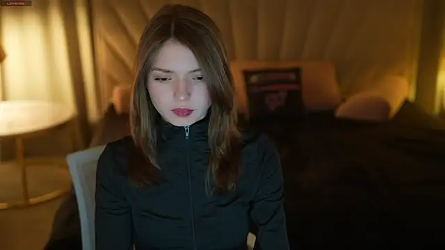 Snapshot of Michelle_054 chatting on December 2025 05:06:02 PM Michelle 054 online show from December 2025 05:06:02 PM