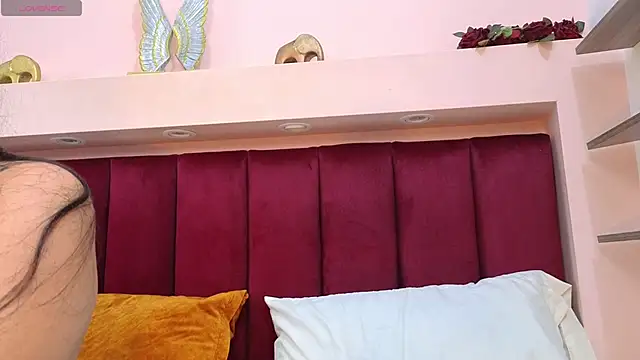 JESSYCORTES online show from January 2025 02:07:01 PM