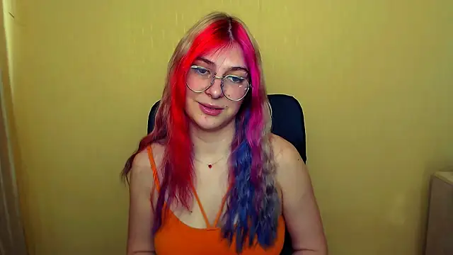 Luna Lush  online show from February 2025 12:13:02 PM