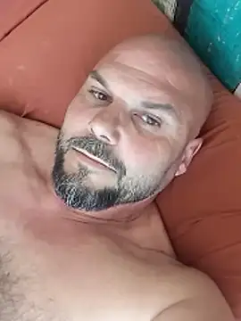 Javierchico online show from May 2026 10:56:02 AM