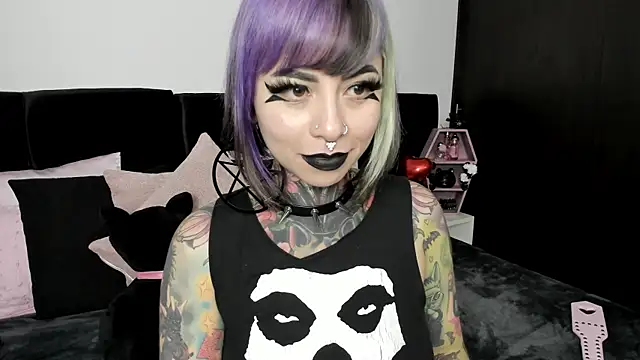 NikkiRamone online show from February 2025 09:15:02 PM