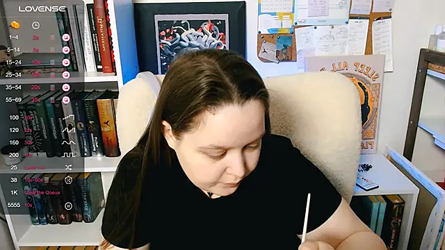 Lovbess online show from February 2026 05:32:01 PM