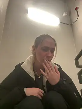 M1ssyk1ssy online show from January 2025 05:00:01 PM