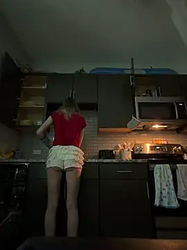 M1ssyk1ssy online show from May 2026 06:24:01 PM