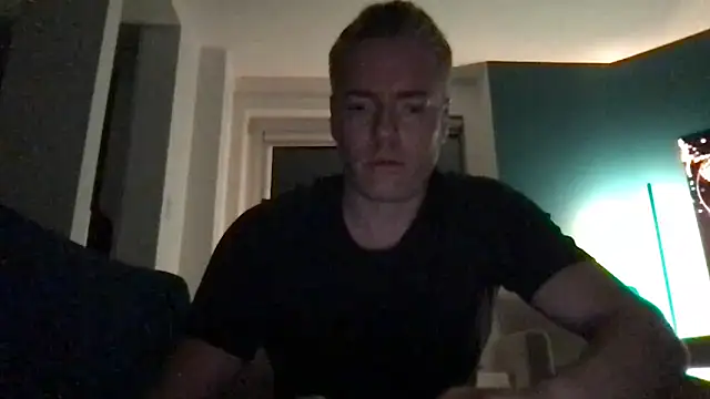 Snapshot of Gingerbushguy chatting on September 2025 08:52:01 AM Gingerbushguy online show from September 2025 08:52:01 AM