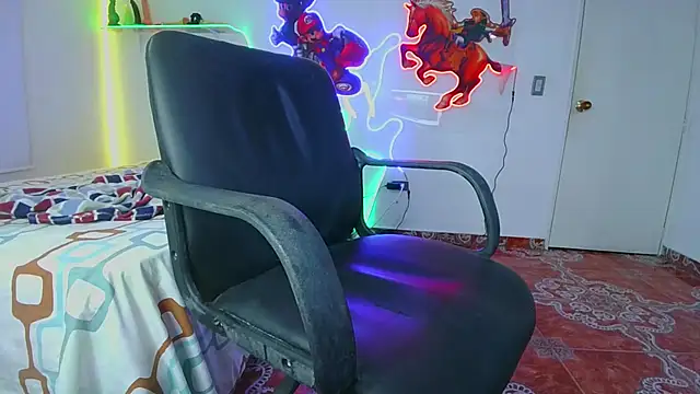 Snapshot of sweetie_tsgirl_ chatting on December 2024 03:24:01 AM sweetie tsgirl online show from December 2024 03:24:01 AM