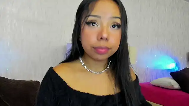 DafneMillers online show from December 2024 01:37:02 AM