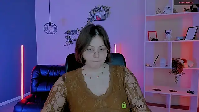 Snapshot of nikole_kitt chatting on May 2026 07:00:02 PM nikole kitt online show from May 2026 07:00:02 PM