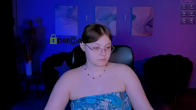 Snapshot of nikole_kitt chatting on May 2026 07:00:02 PM nikole kitt online show from May 2026 07:00:02 PM