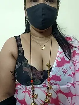 gaurika18 online show from October 2025 12:10:02 AM