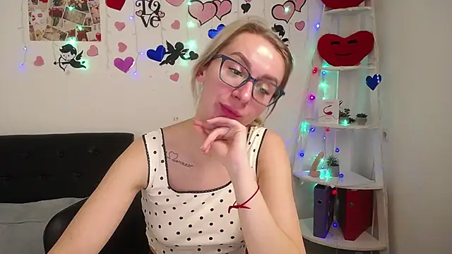 VasilisaSii online show from February 2025 09:10:02 AM