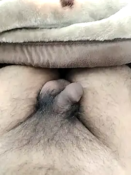 luckylads0037 online show from December 2025 07:25:02 AM