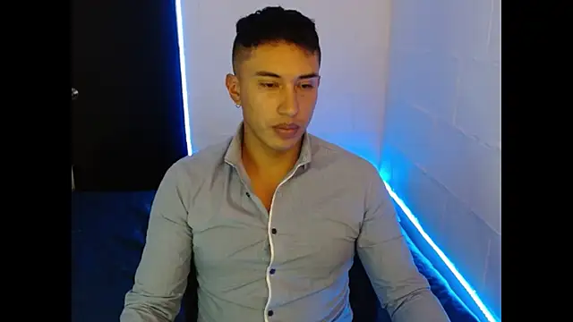 Snapshot of Davixx258 chatting on February 2025 09:59:01 PM Davixx258 online show from February 2025 09:59:01 PM