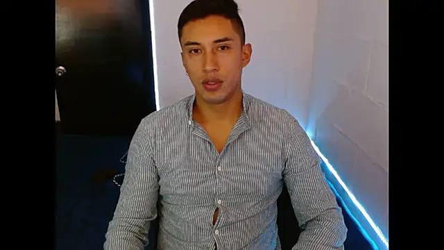 Snapshot of Davixx258 chatting on February 2025 09:47:02 PM Davixx258 online show from February 2025 09:47:02 PM