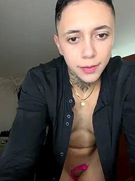  PhillipBrown online show from December 2024 09:34:02 PM