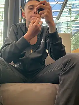  PhillipBrown online show from February 2025 01:16:01 PM