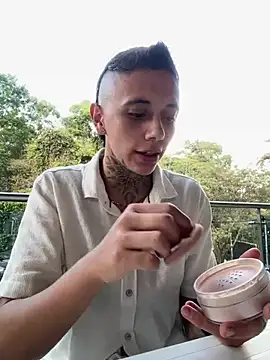  PhillipBrown online show from February 2025 10:09:01 PM