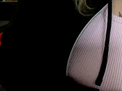 vanillesoumise online show from December 2024 11:27:01 AM