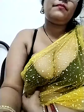 Nyra-23 online show from December 2024 12:02:01 PM