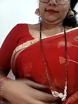 Nyra-23 online show from November 2025 08:14:02 AM