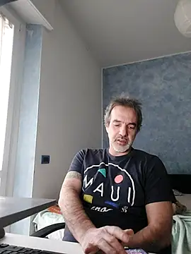 Snapshot of Marcolino183 chatting on January 2026 08:20:01 AM Marcolino183 online show from January 2026 08:20:01 AM