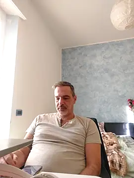 Snapshot of Marcolino183 chatting on February 2026 08:44:02 AM Marcolino183 online show from February 2026 08:44:02 AM