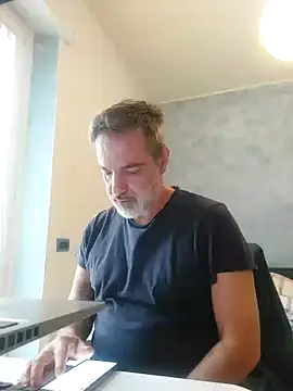 Snapshot of Marcolino183 chatting on March 2026 08:20:02 AM Marcolino183 online show from March 2026 08:20:02 AM