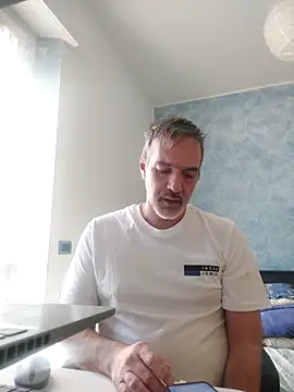 Snapshot of Marcolino183 chatting on March 2026 08:28:01 AM Marcolino183 online show from March 2026 08:28:01 AM