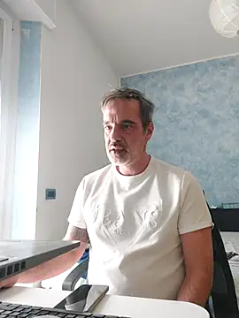 Snapshot of Marcolino183 chatting on March 2026 12:38:02 PM Marcolino183 online show from March 2026 12:38:02 PM