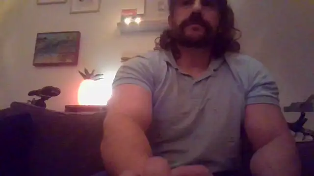 Mclozzz online show from October 2025 02:44:01 AM