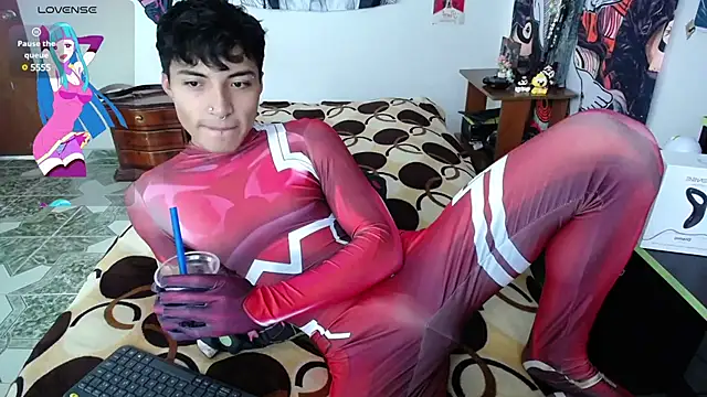 Snapshot of dylan_fun18 chatting on March 2025 06:11:01 PM dylan fun18 online show from March 2025 06:11:01 PM