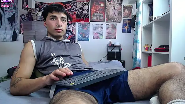 Snapshot of dylan_fun18 chatting on March 2026 06:54:01 PM dylan fun18 online show from March 2026 06:54:01 PM