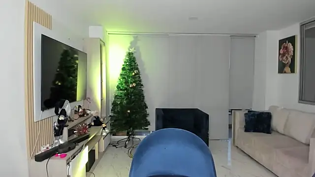 Snapshot of Antotss chatting on November 2025 10:41:01 PM Antotss online show from November 2025 10:41:01 PM