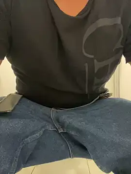 CBaizon online show from December 2024 09:32:02 PM