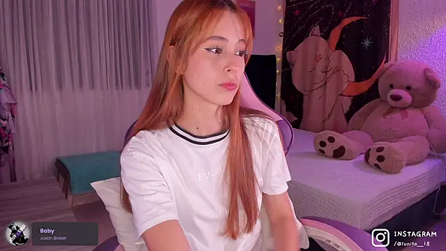 Snapshot of alice_guerin_ chatting on November 2025 04:35:01 AM alice guerin online show from November 2025 04:35:01 AM