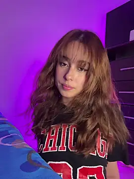 alice guerin  online show from March 2026 03:56:02 AM