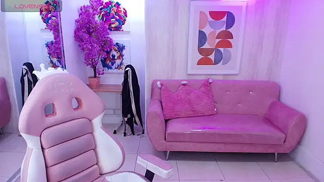 Snapshot of Gabby_evanns chatting on April 2026 12:11:02 PM Gabby evanns online show from April 2026 12:11:02 PM