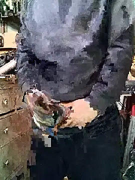 adre84s online show from February 2025 05:03:02 PM