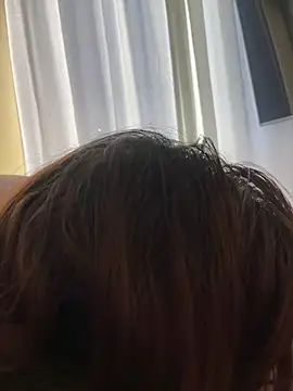 WhiteWomen online show from November 2025 12:31:02 PM