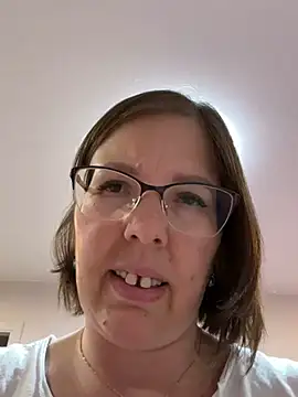 Snapshot of B_Bonya_m chatting on March 2025 05:20:02 AM B Bonya m online show from March 2025 05:20:02 AM