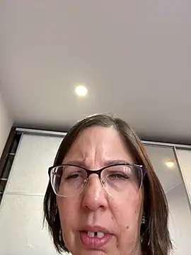 Snapshot of B_Bonya_m chatting on March 2025 04:52:02 AM B Bonya m online show from March 2025 04:52:02 AM