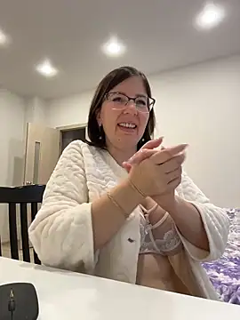 Snapshot of B_Bonya_m chatting on October 2025 04:04:02 AM B Bonya m online show from October 2025 04:04:02 AM