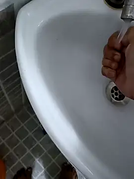 Snapshot of ridetoheaven chatting on January 2025 04:29:01 AM ridetoheaven online show from January 2025 04:29:01 AM