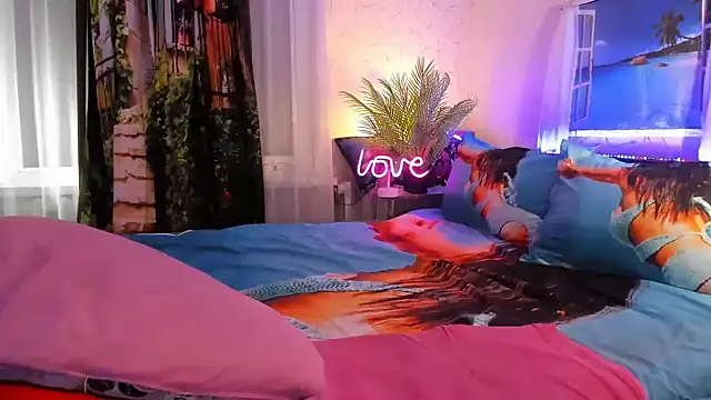 Evie Hill online show from May 2026 12:41:01 AM