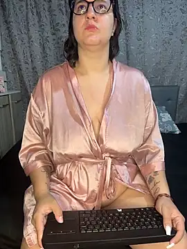 Soe Lara online show from February 2026 11:26:01 AM